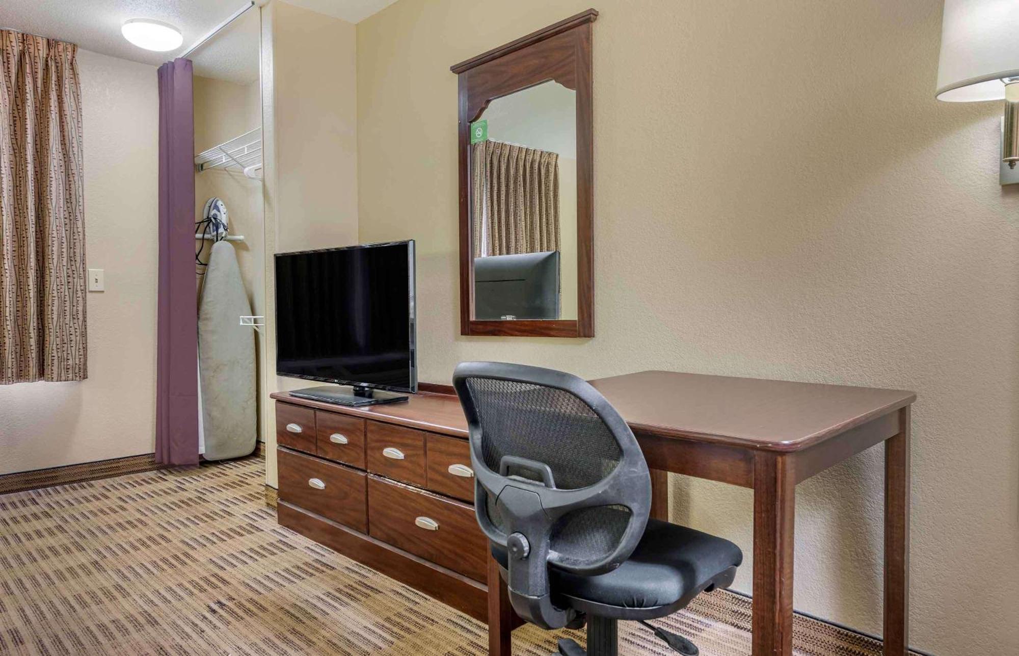 Extended Stay America Suites - Chicago - Burr Ridge Buitenkant foto