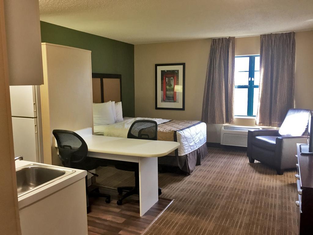 Extended Stay America Suites - Chicago - Burr Ridge Buitenkant foto